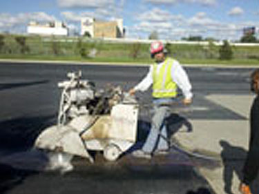 Asphalt cutting